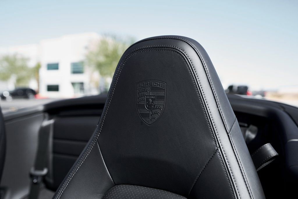 Used 2024 Porsche 911 Carrera 4S image 38
