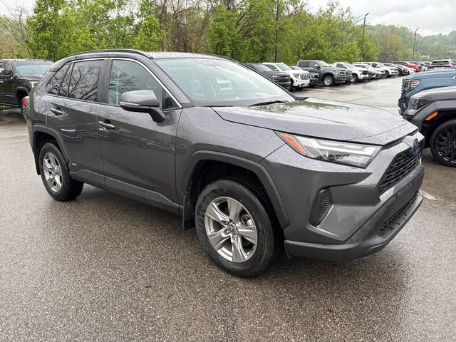Used 2024 Toyota RAV4 XLE w/ Convenience Package AWD/4WD image 7