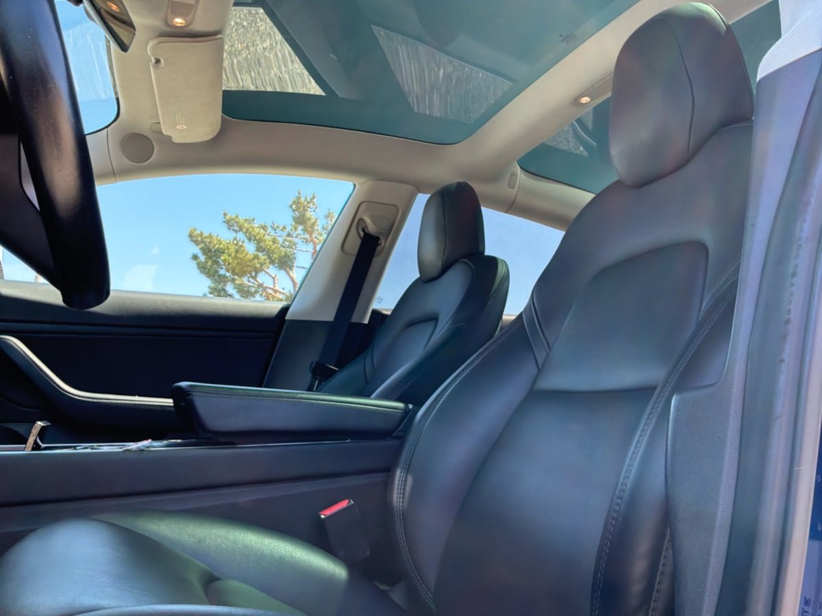 Used 2019 Tesla Model 3 Long Range AWD/4WD image 18