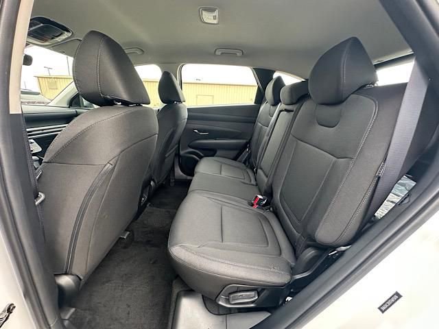 New 2026 Hyundai Tucson SE image 10