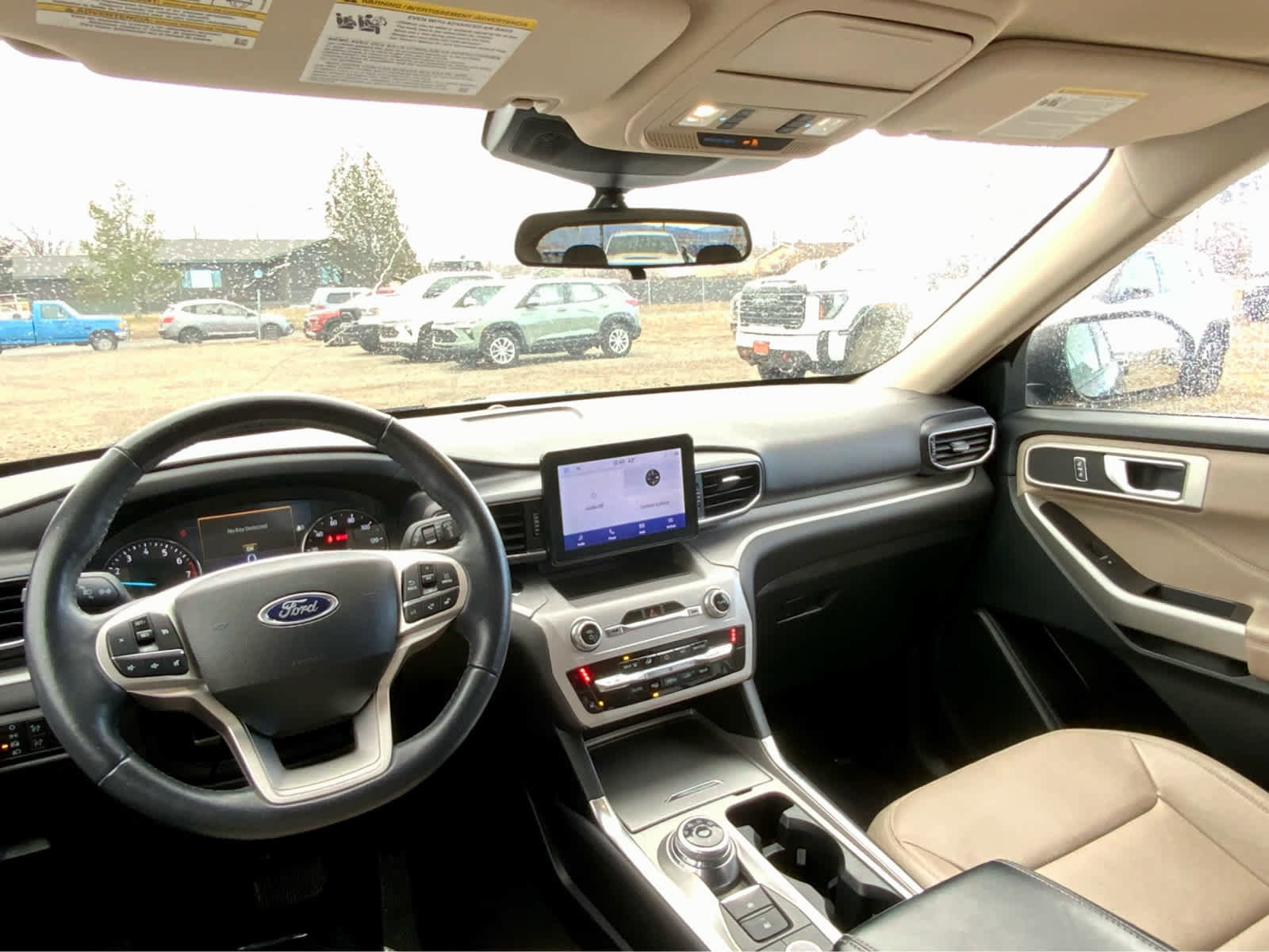 Used 2023 Ford Explorer XLT w/ Equipment Group 202A image 34