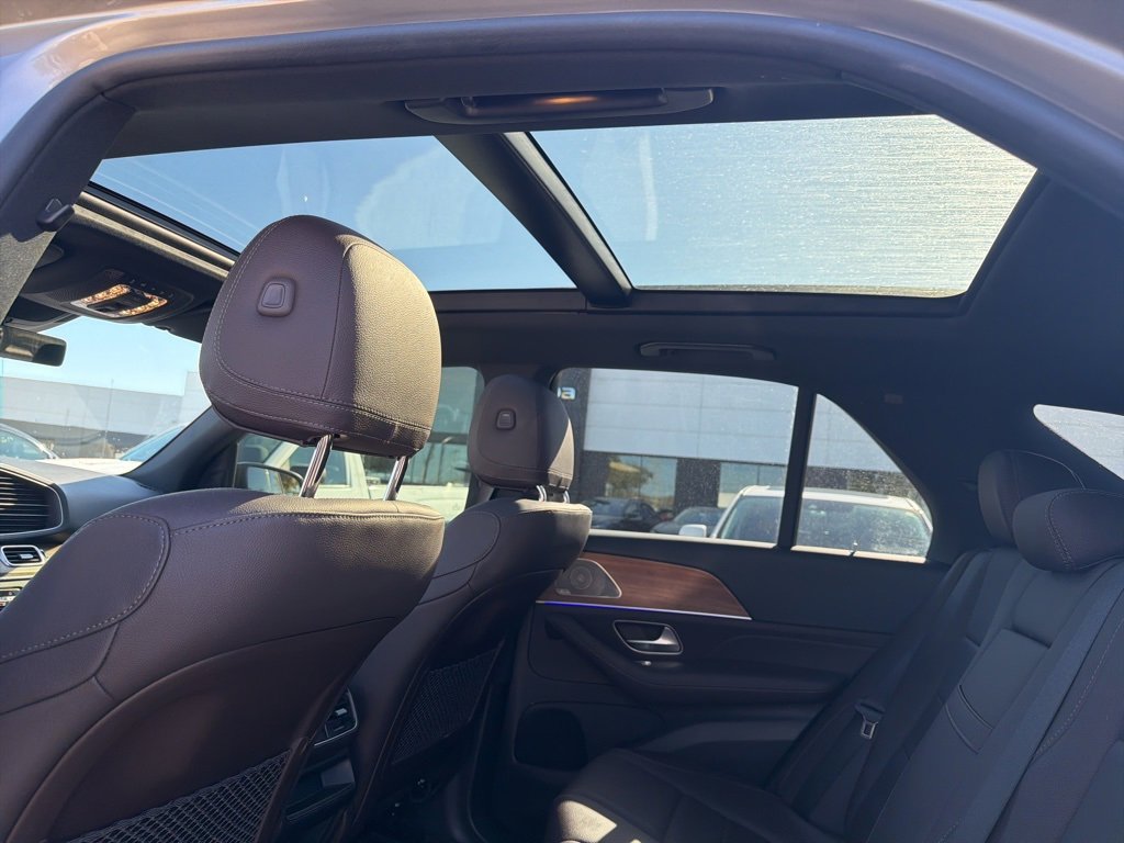 Used 2022 Mercedes-Benz GLE 350 image 3