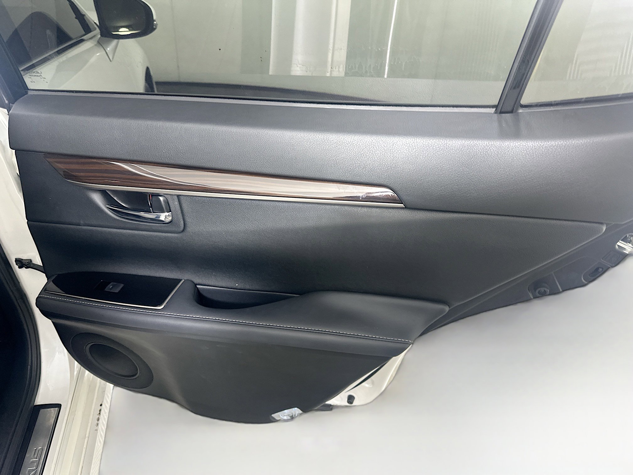 Used 2017 Lexus ES 350 image 29