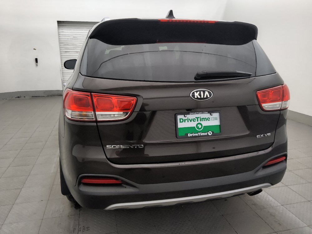 Used 2017 Kia Sorento EX w/ EX Advanced Touring Package FWD image 6