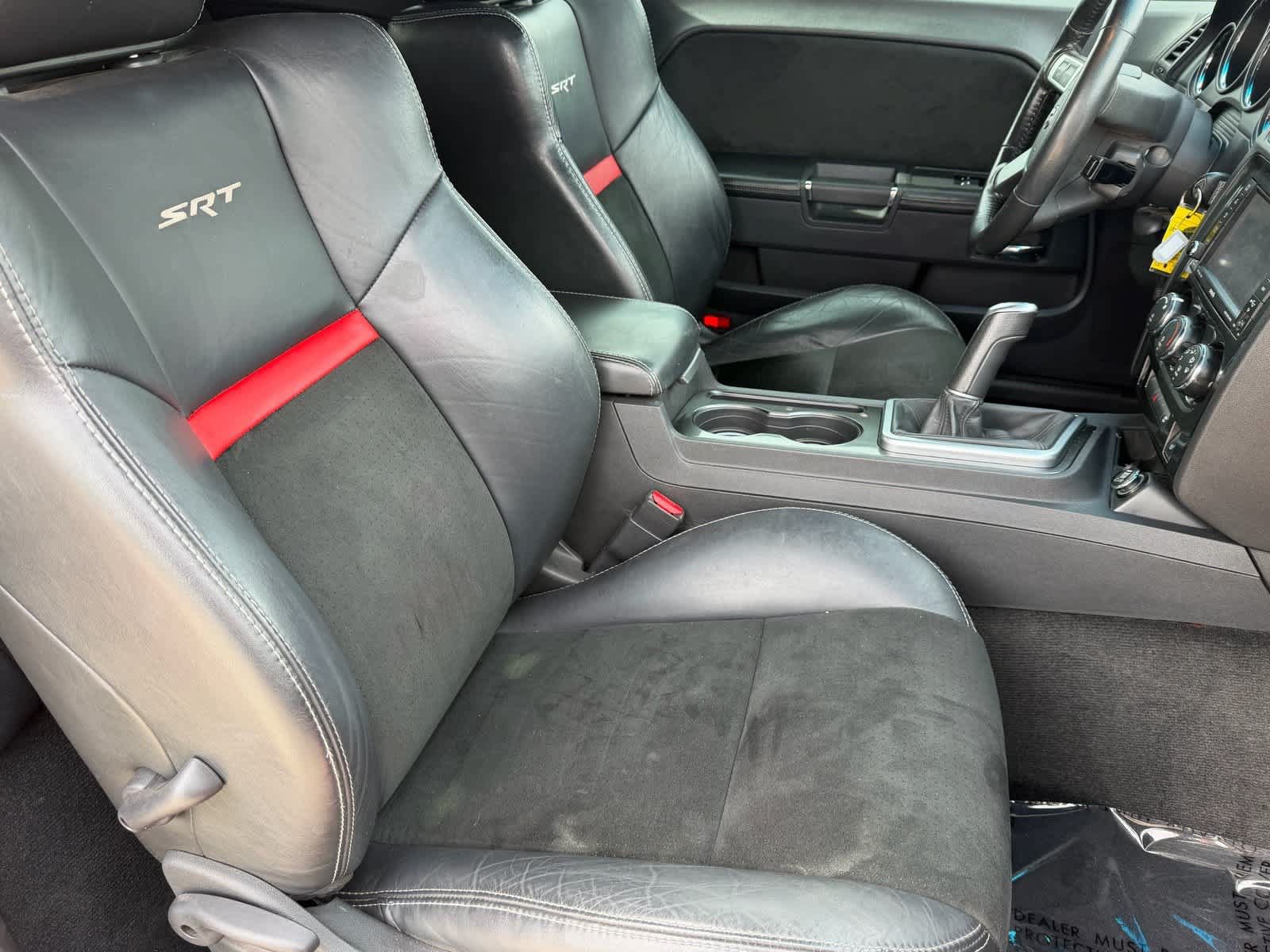 Used 2009 Dodge Challenger SRT8 w/ SRT Option Group II RWD image 11