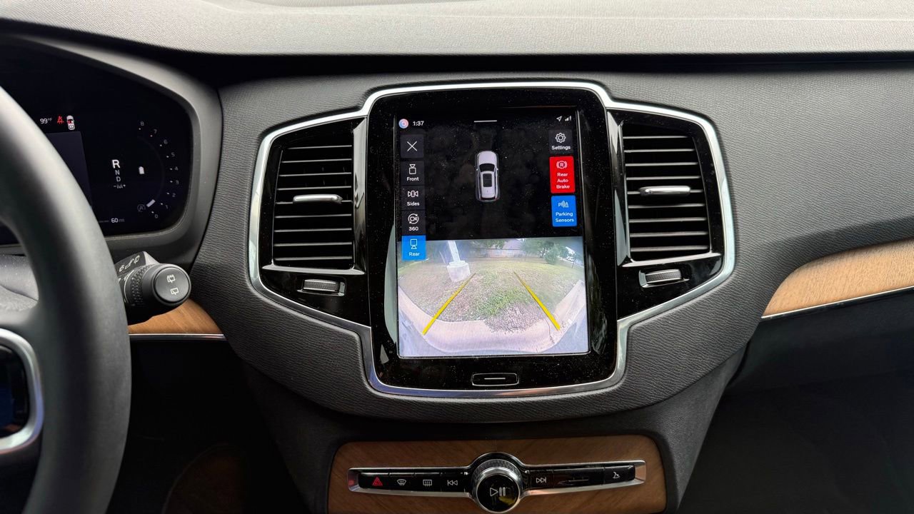 Used 2023 Volvo XC90 B5 Plus w/ Protection Package Premier AWD/4WD image 23