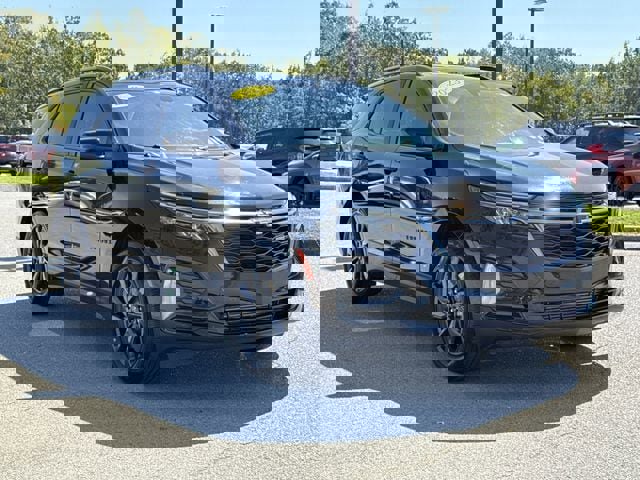 Used 2023 Chevrolet Equinox RS image 7