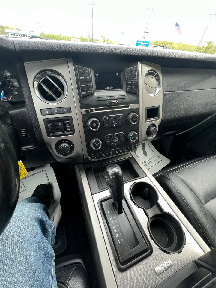 Used 2015 Ford Expedition XLT w/ Equipment Group 201A image 21