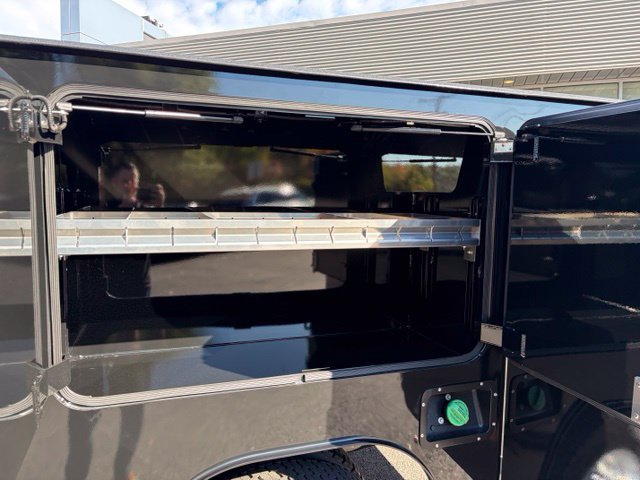 New 2027 Ford F550 4x4 Crew Cab image 13