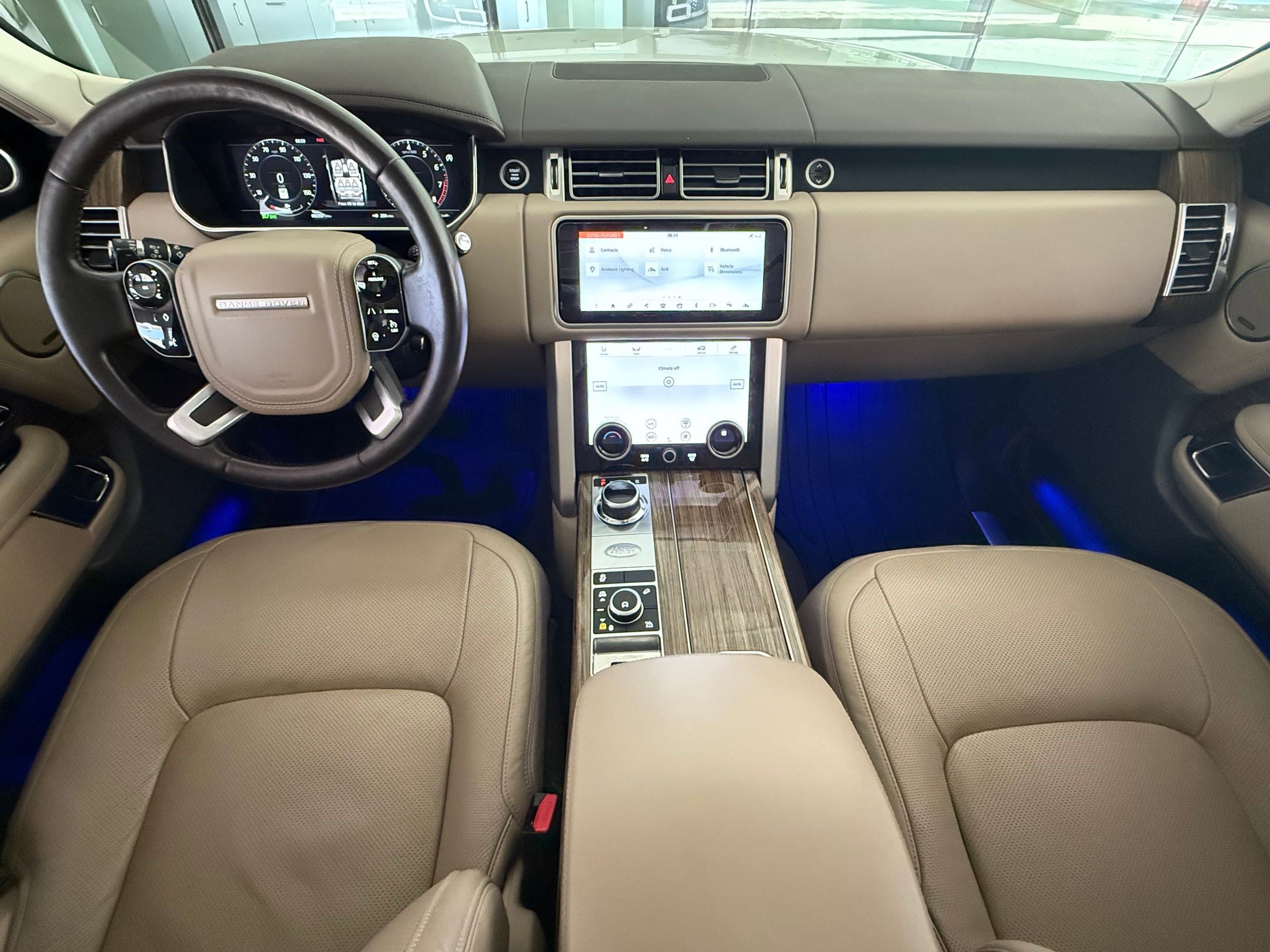 Used 2018 Land Rover Range Rover HSE AWD/4WD image 14