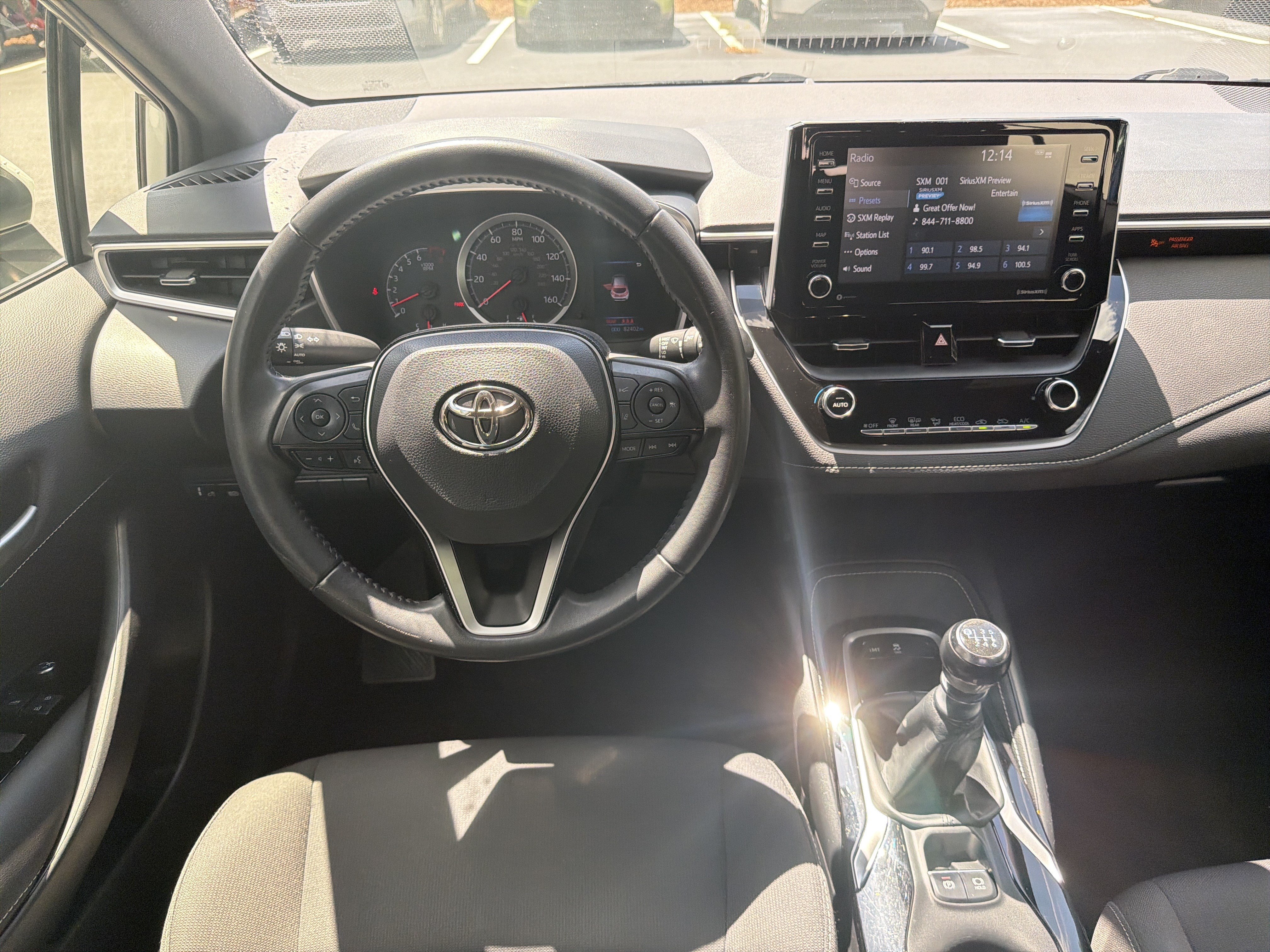 Used 2020 Toyota Corolla SE FWD image 23