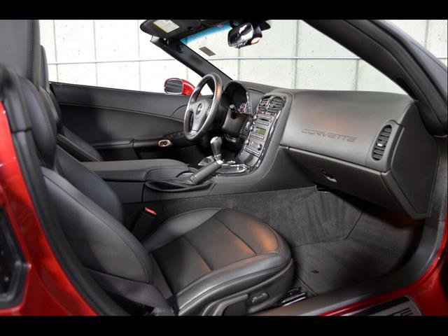 Used 2013 Chevrolet Corvette Convertible RWD image 21