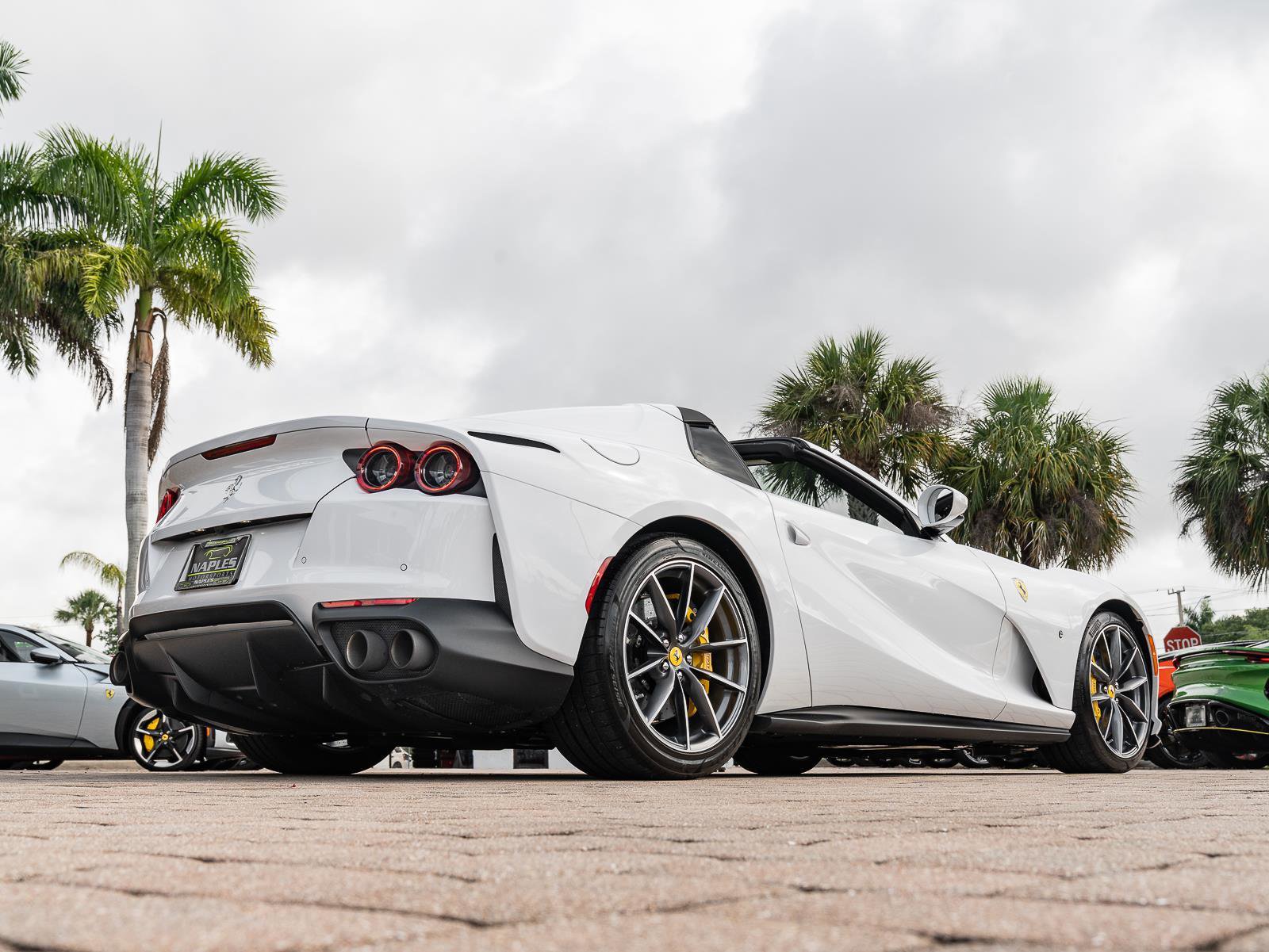 Used 2021 Ferrari 812 GTS RWD image 19