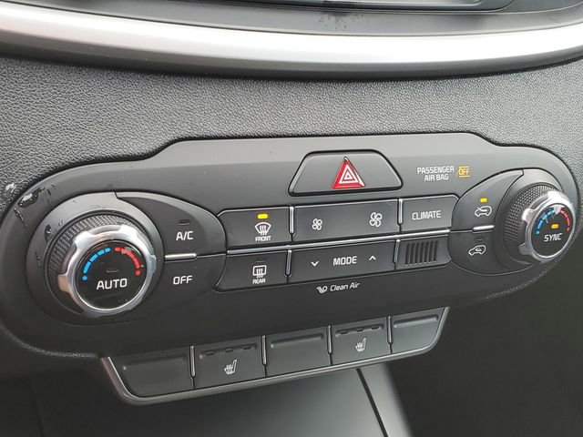 Used 2018 Kia Sorento LX image 18