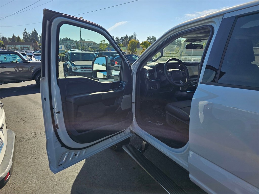 New 2026 Ford F250 Lariat image 19