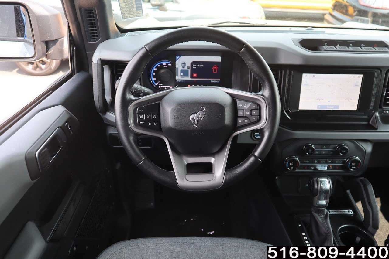 Used 2023 Ford Bronco Big Bend w/ Sasquatch Package AWD/4WD image 16