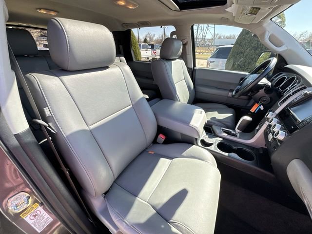 Used 2012 Toyota Sequoia Limited image 27