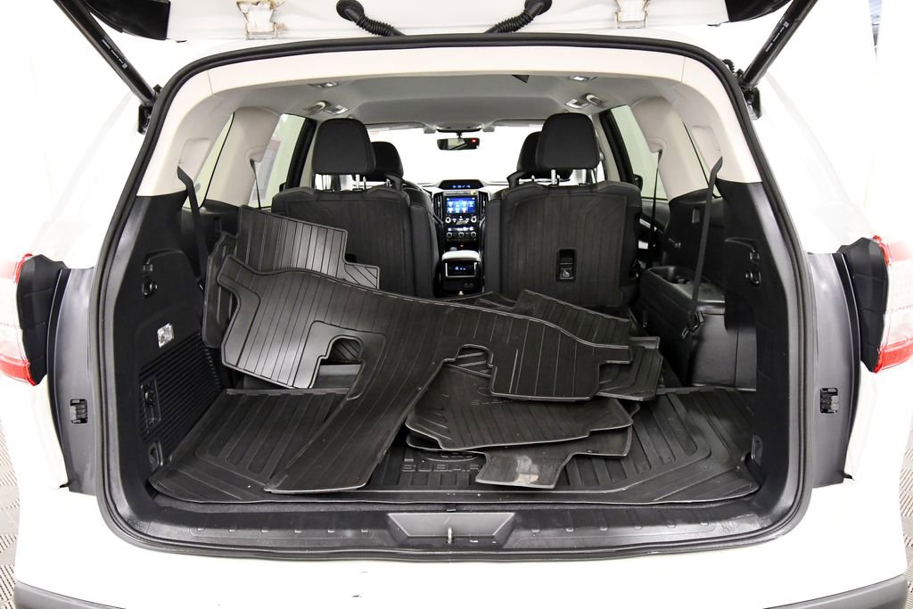 Used 2022 Subaru Ascent Onyx Edition image 5