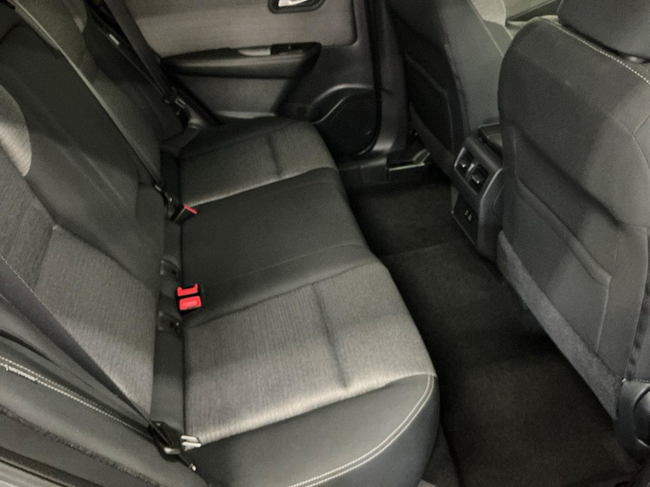 Used 2021 Nissan Rogue SV AWD/4WD image 11