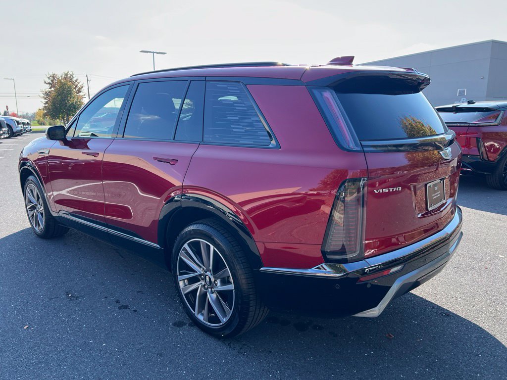 Used 2026 Cadillac Vistiq Sport w/ LPO, Floor Liner Package AWD/4WD image 8