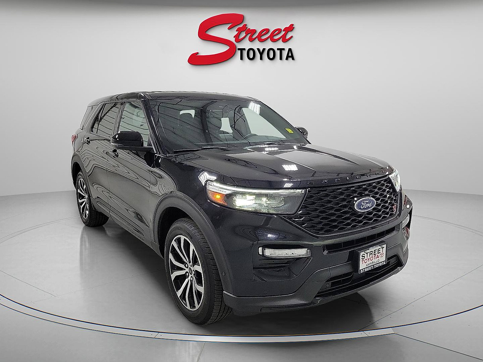 Used 2021 Ford Explorer ST w/ Equipment Group 401A image 5