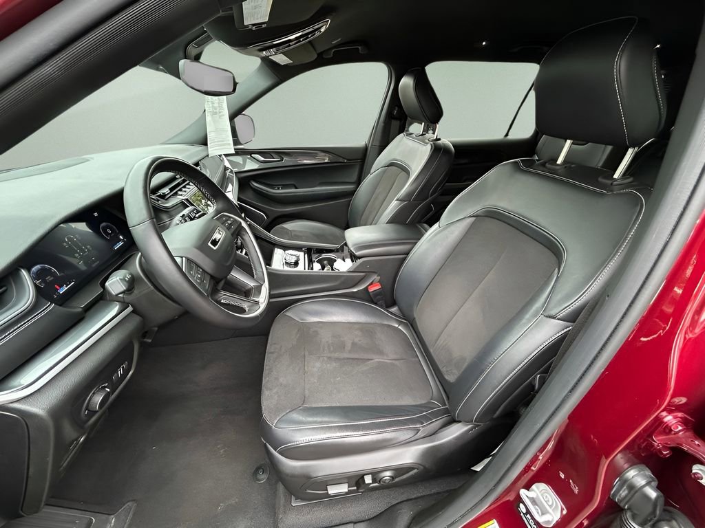 Certified 2022 Jeep Grand Cherokee L Laredo image 21