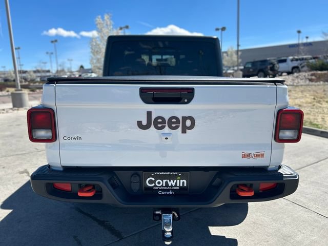 Used 2021 Jeep Gladiator Mojave AWD/4WD image 8