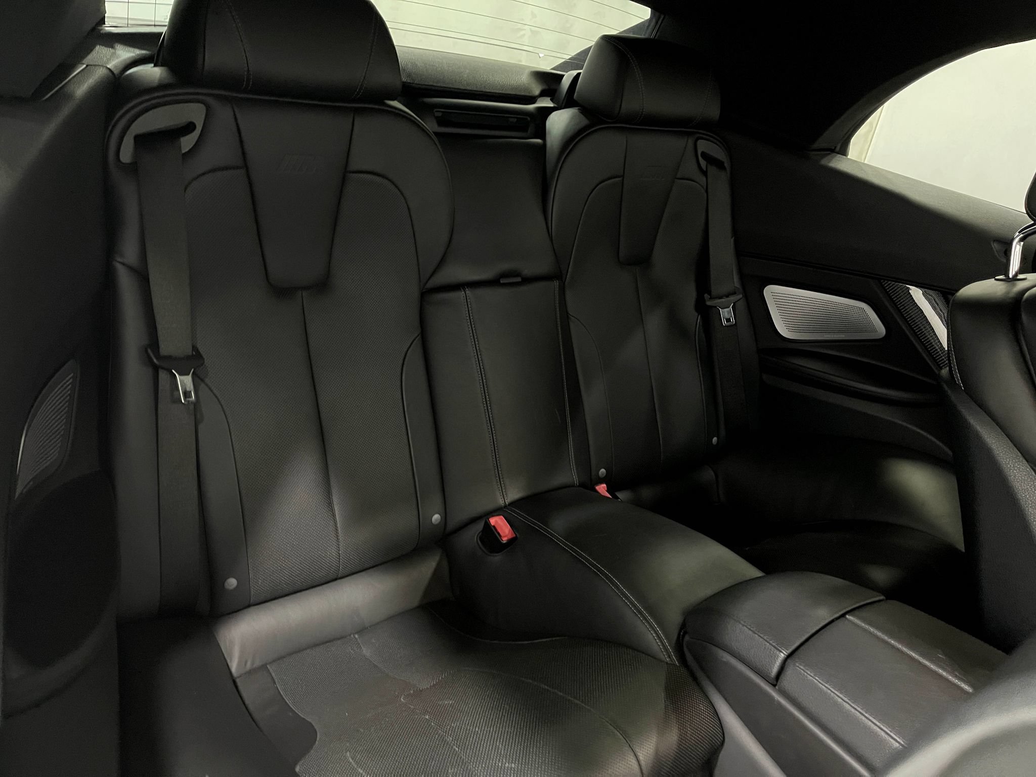 Used 2015 BMW M6 Convertible RWD image 30
