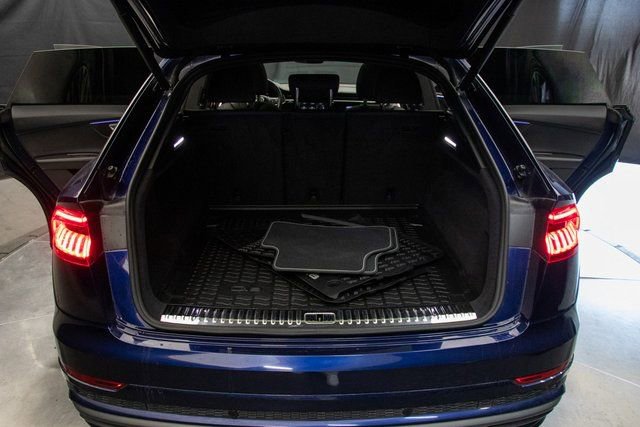 Used 2021 Audi Q8 Premium Plus image 19