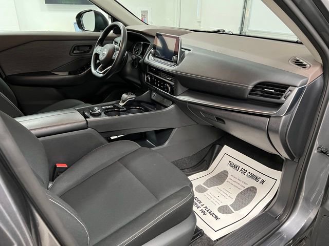 Used 2023 Nissan Rogue S image 50