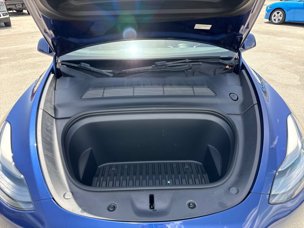 Used 2023 Tesla Model Y Performance AWD/4WD image 26