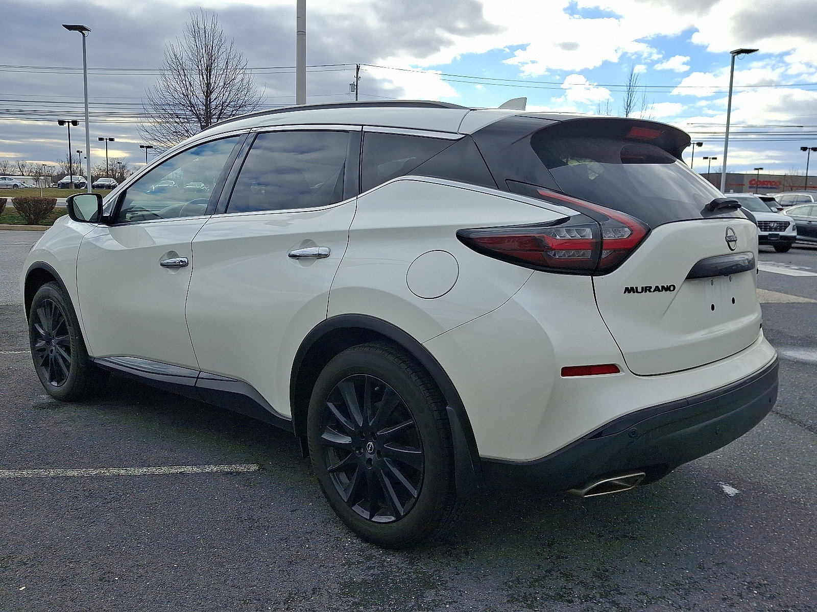 Used 2024 Nissan Murano SV w/ SV Midnight Edition Package image 4