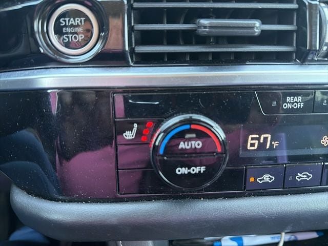 Used 2022 Nissan Pathfinder SL w/ Cargo Package FWD image 18