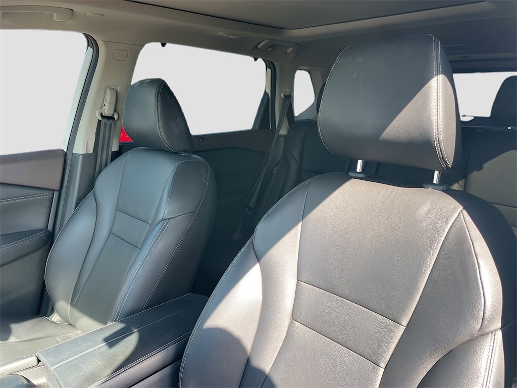 Used 2023 Nissan Rogue SL w/ SL Premium Package image 12