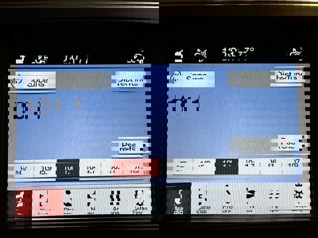 Used 2017 Ford Explorer Limited image 11