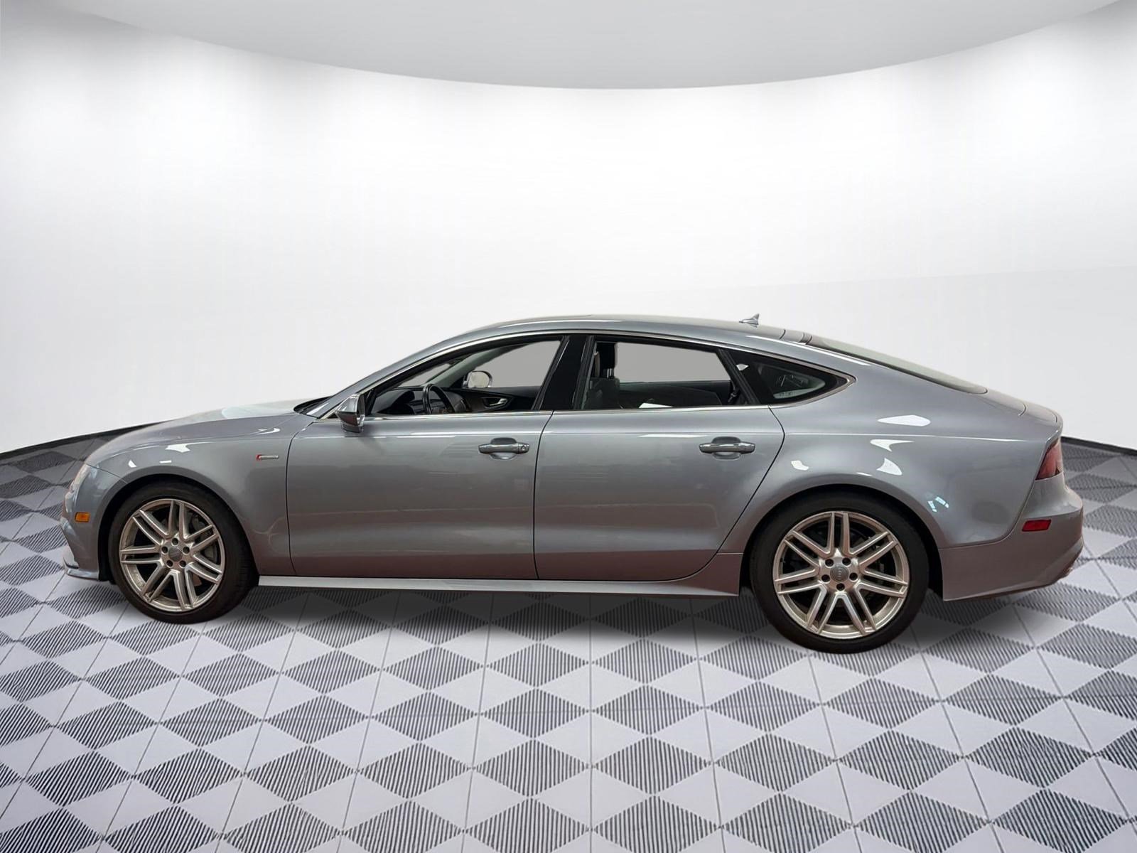 Used 2016 Audi A7 3.0T Premium Plus w/ S Line Sport Package AWD/4WD image 2