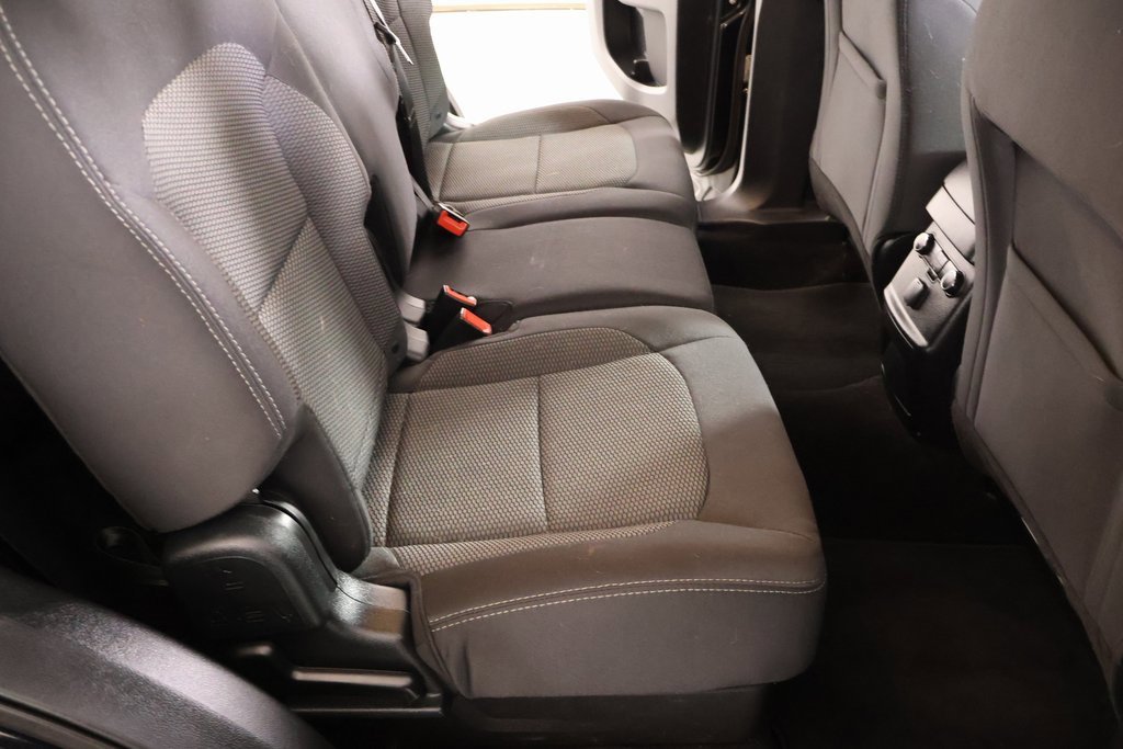 Used 2019 Ford Explorer XLT image 14