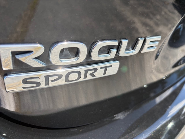 Used 2021 Nissan Rogue Sport S AWD/4WD image 10