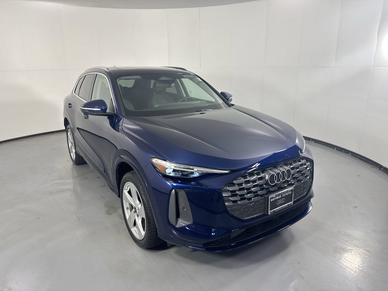 Used 2025 Audi Q5 Premium Plus w/ Premium Plus AWD/4WD image 32