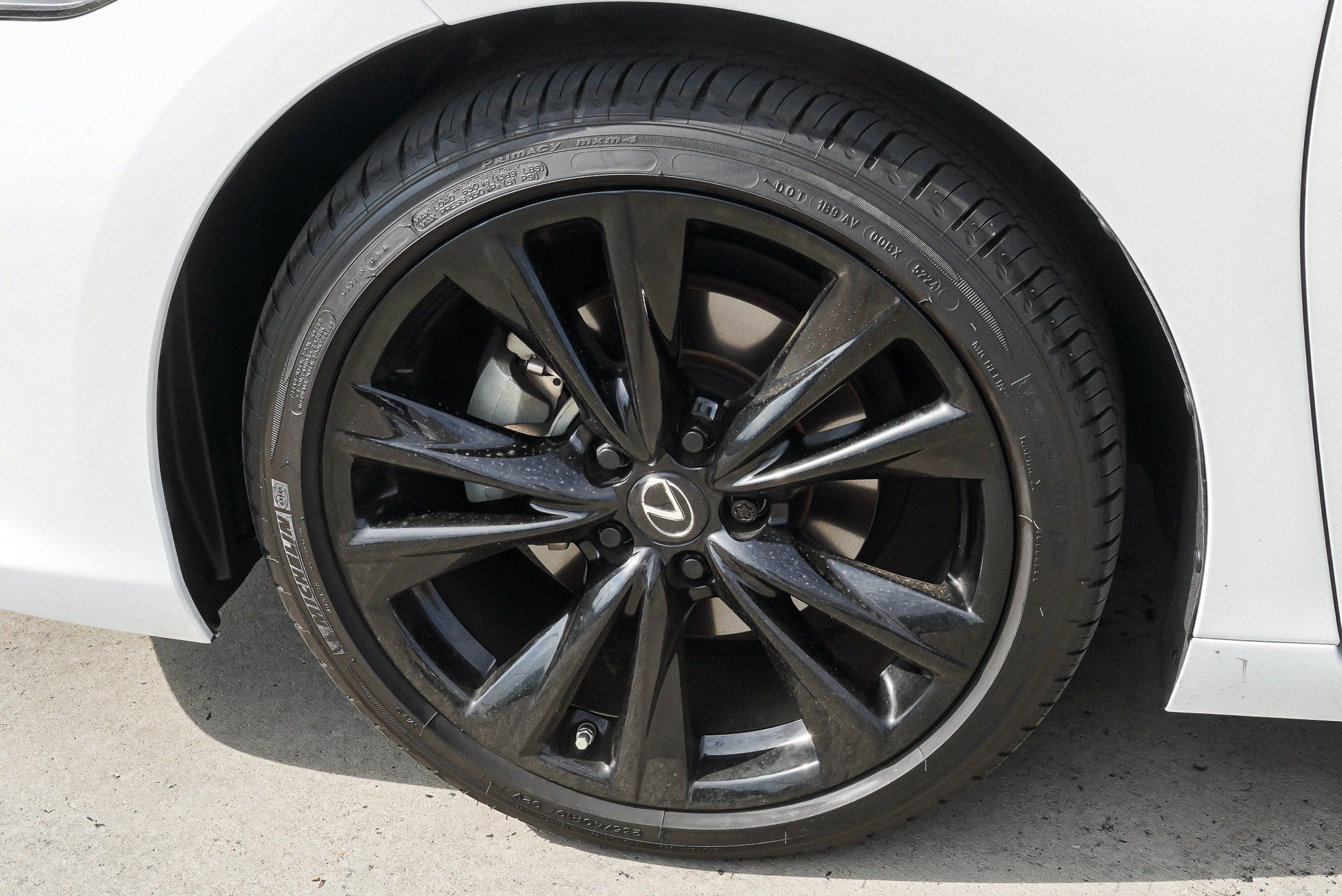 Used 2023 Lexus ES 350 F Sport w/ Accessory Package (Z2) FWD image 12