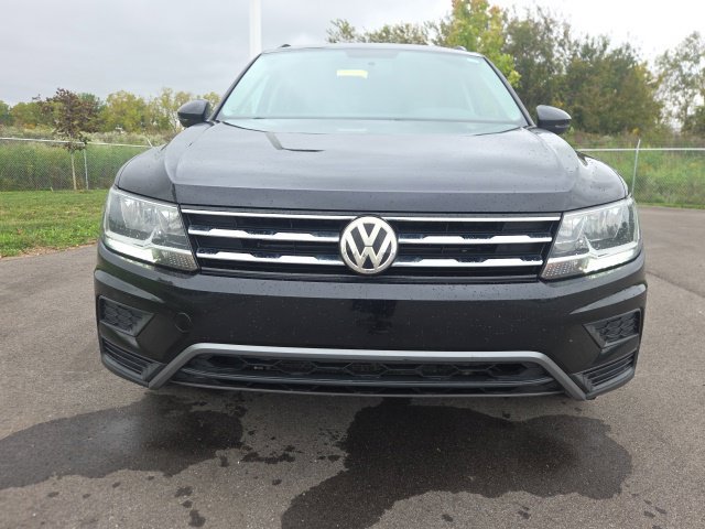 Used 2019 Volkswagen Tiguan S w/ Driver Assistance Package FWD image 5
