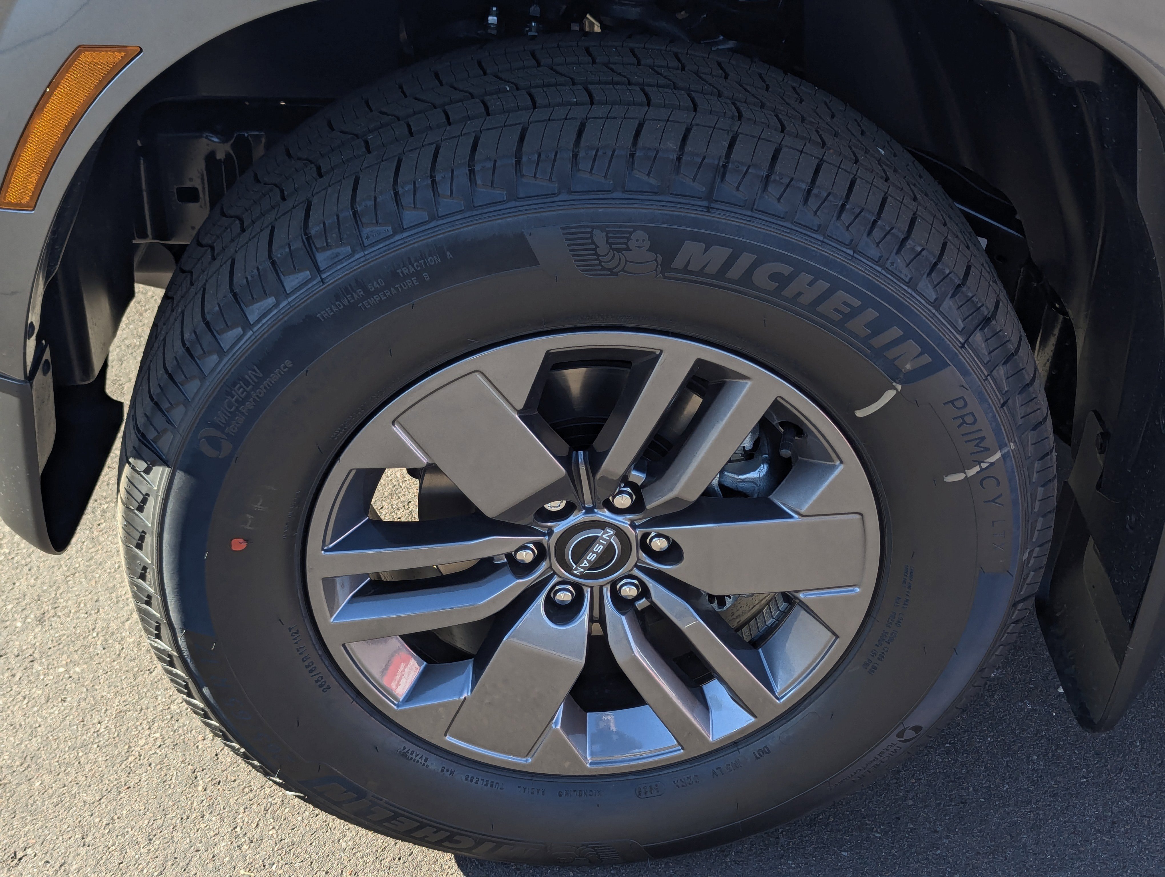 New 2026 Nissan Frontier SV image 7