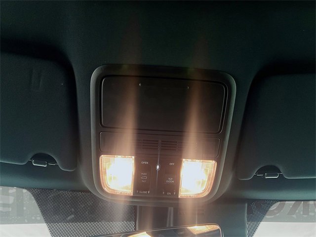 Certified 2025 Honda Passport EX-L image 19