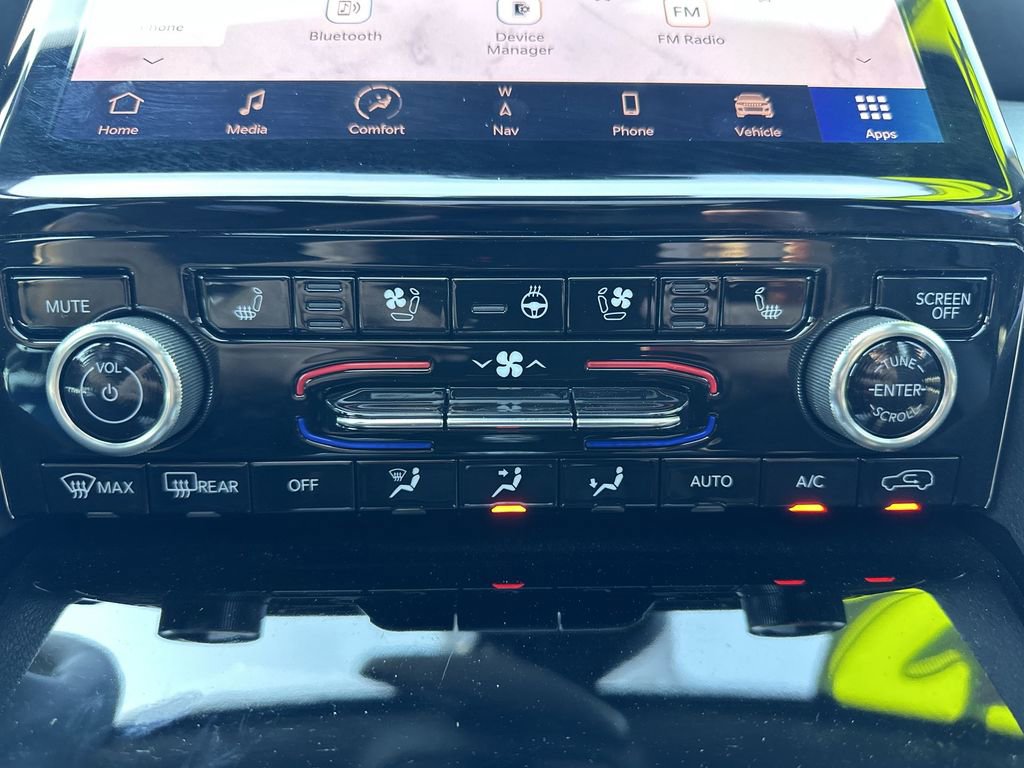 Used 2022 Jeep Grand Cherokee Overland image 30