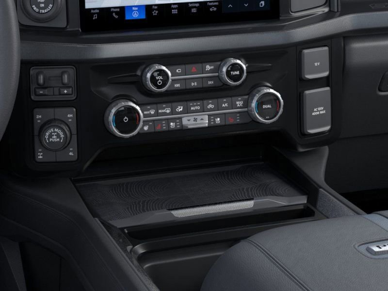 New 2026 Ford F250 Platinum w/ Tremor Off-Road Package image 17