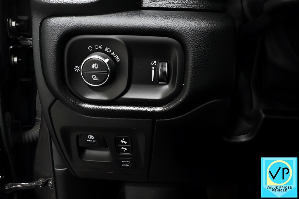 Used 2021 RAM 1500 Big Horn image 15