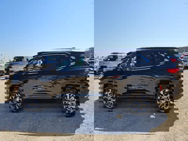 New 2026 Buick Enclave Preferred image 2