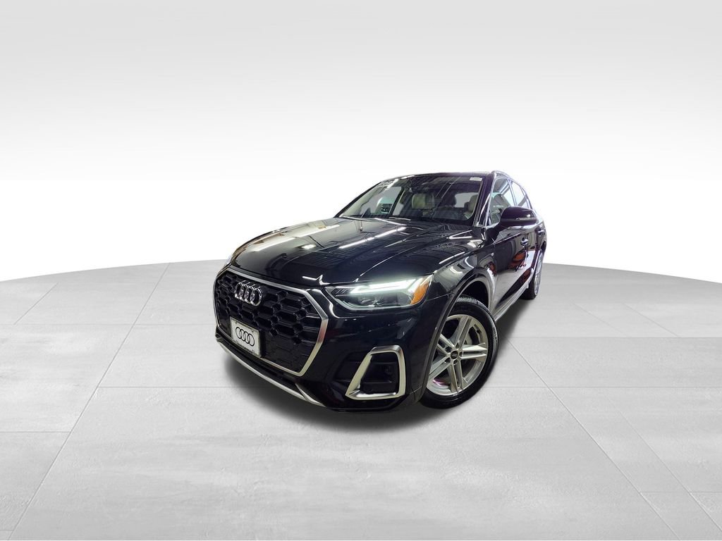 Certified 2023 Audi Q5 e Premium Plus w/ Premium Plus Package image 3