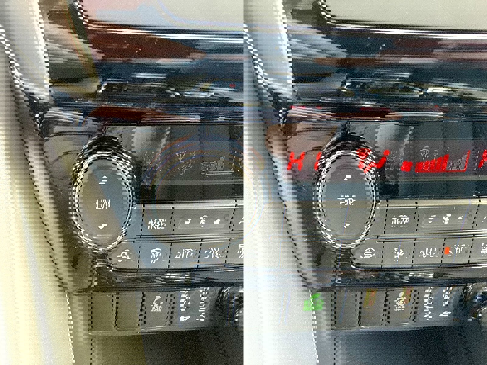 New 2026 Mitsubishi Eclipse Cross AWD image 36