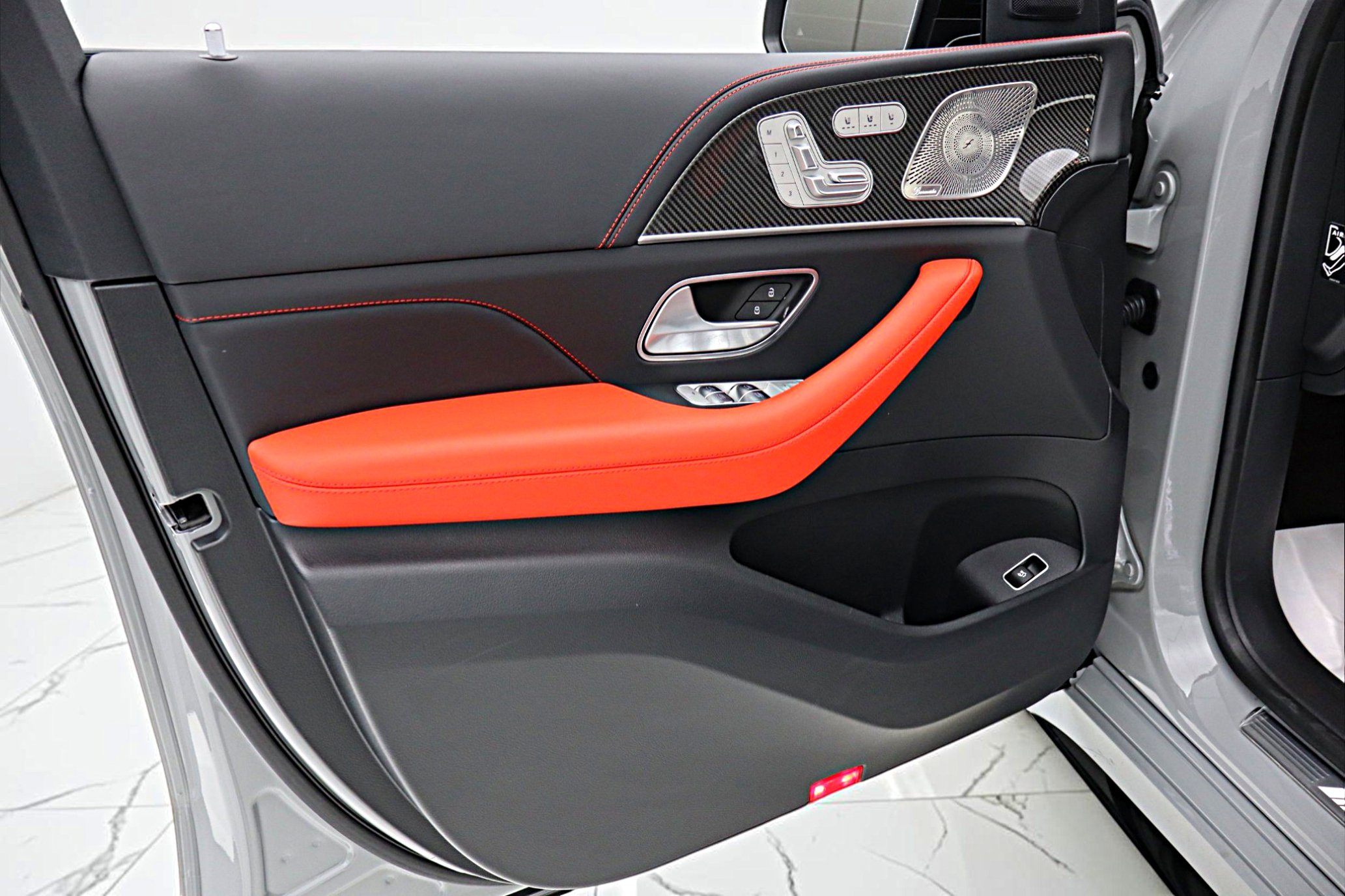Used 2025 Mercedes-Benz GLE 63 AMG S image 40